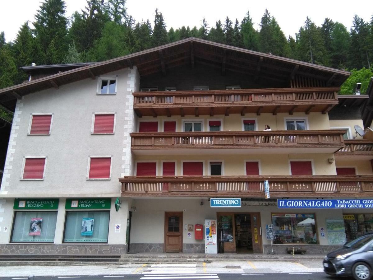 Ferienwohnung Il Giornalgaio Canazei Exterior foto